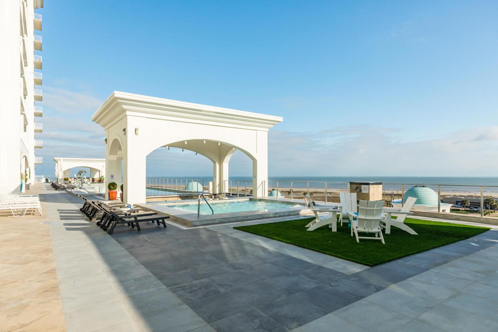 Emerald By The Sea Retreat กาลเวสตัน ภายนอก รูปภาพ